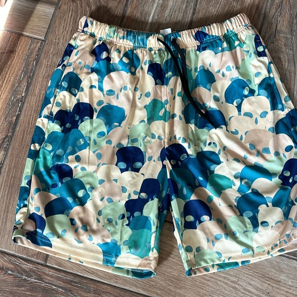 XL Mens Swim Trunks With Compression Liner No-Chafing Beach Shorts Pockets Skull - Picture 2 of 3
